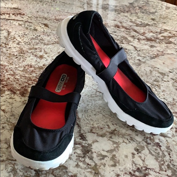 skechers go walk mary jane shoes
